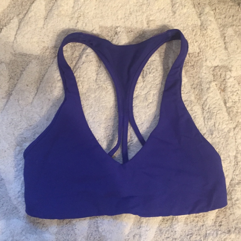 Lululemon sports bra.